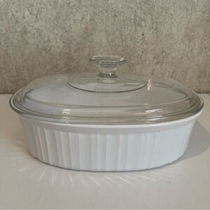 Corningware Oval Casserole Dish with Lid French White F-12-B 1.8 Liter